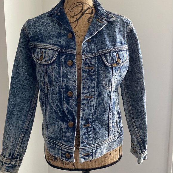 Lee Denim Jacket - Picture 1 of 3